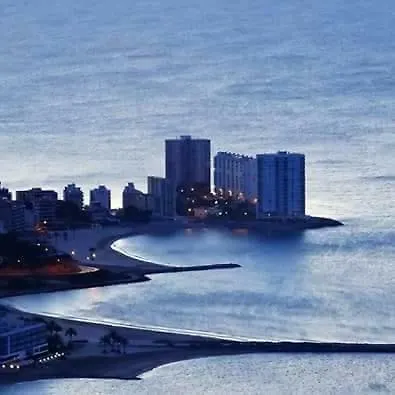 Junto Al Mar Апартаменты Кульера