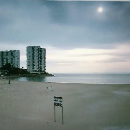 Junto Al Mar * Кульера