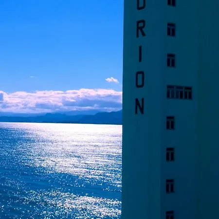 Junto Al Mar アパート