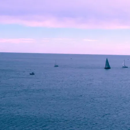 Junto Al Mar * Cullera